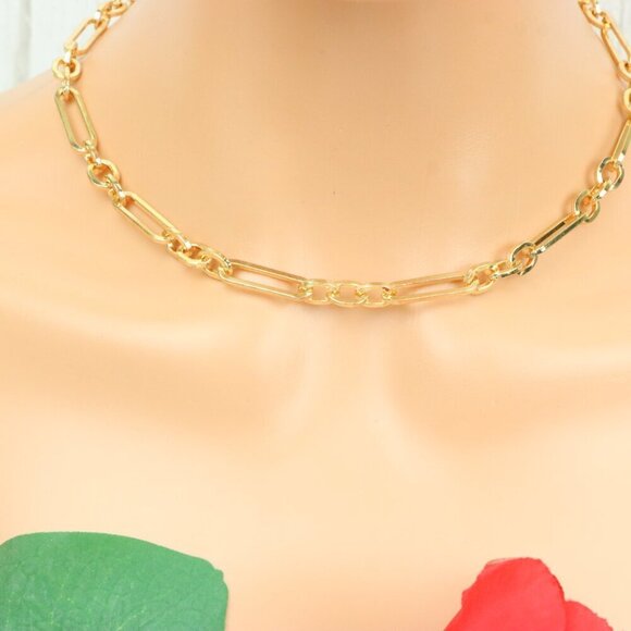 "Minimalist & Elegant Necklace Chain – Perfect for Women & Girls | UNVRC1498 - Picture 9 of 10